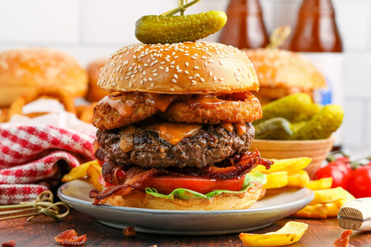 30+ Burger Toppings That Will Blow Your Mind – From Classic to Gourmet vs Keto-Friendly Ideas