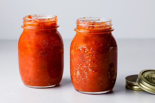 Canned Pizza Sauce: Homemade Recipes, Canning Techniques, and Preservation Tips