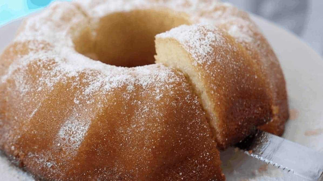 Keto Butter Cake: Gooey, Glazed & Low-Carb Variations