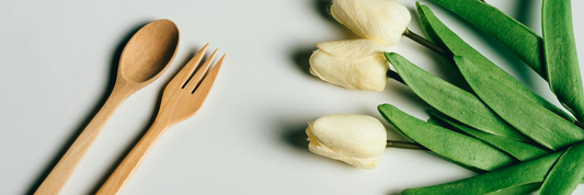 Wooden Spoon vs Plastic Spoon – Which Is Better for Your Business?