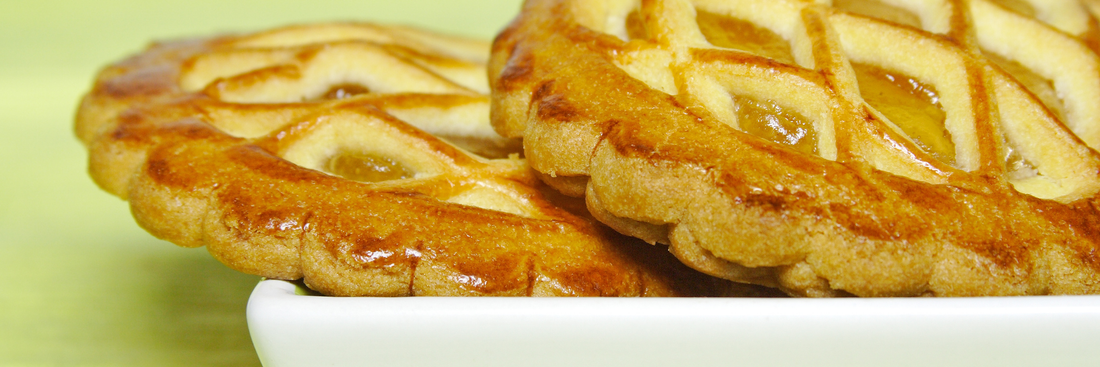 Salted Caramel Apple Cookies