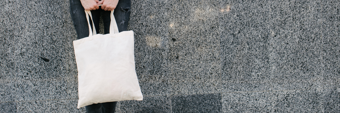 How to Clean Canvas Bags: Effective Tips for Stain Removal and Long-Lasting Care