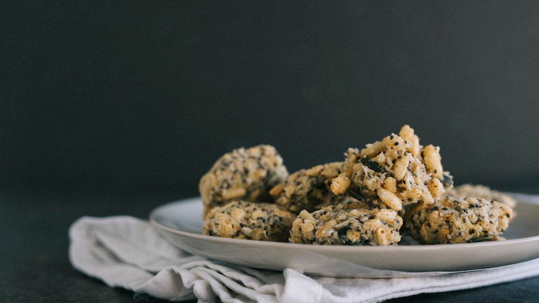 High Fiber Crackers: Ultimate Guide + Top Brands & DIY Recipes