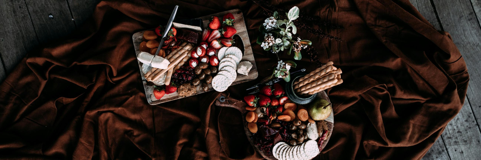 Holiday Cheese Guide | Festive Cheese Boards, Platters & Appetizers ...