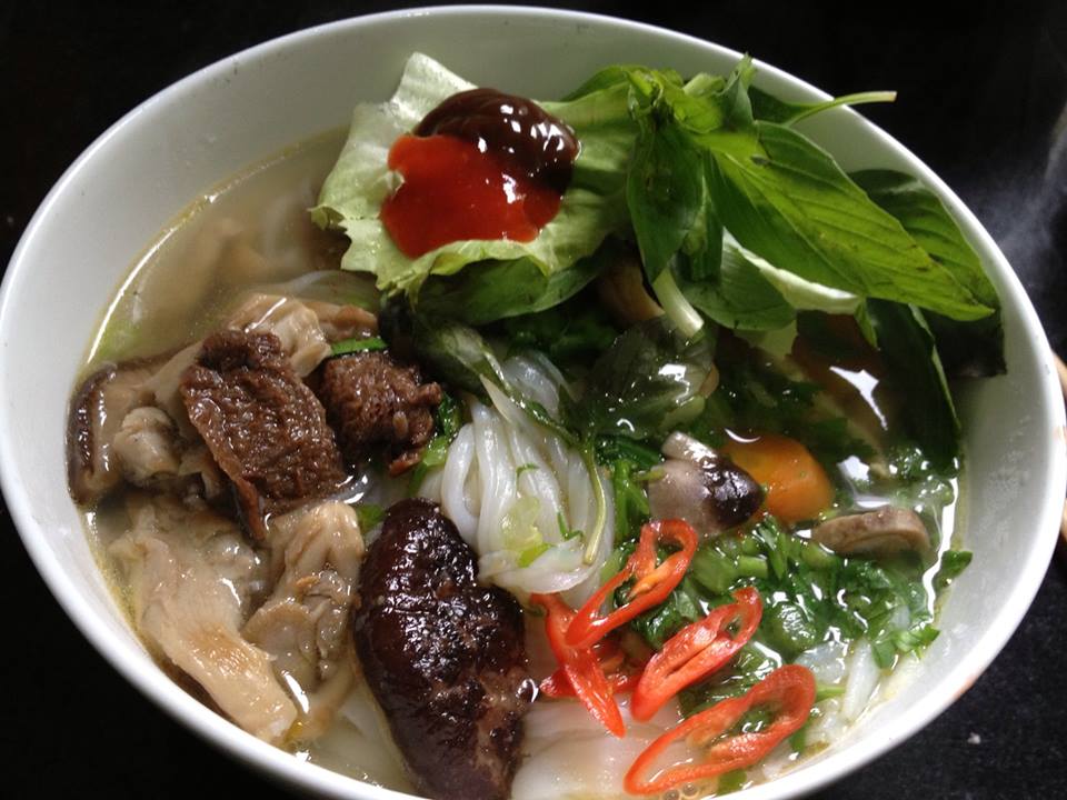 Is Vegetarian Pho Healthy? Calories, Nutrition, and Health Benefits Explained