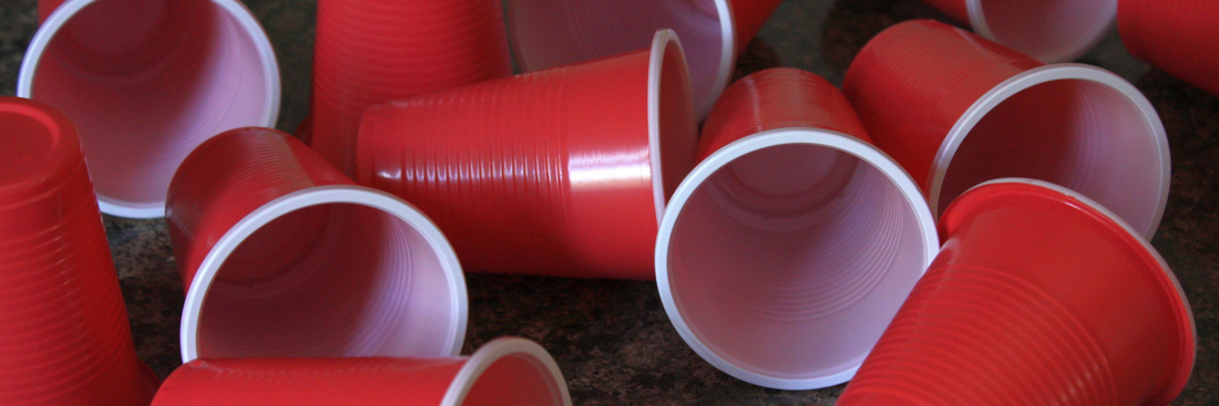 Pros & Cons of Plastic Smoothie Cups: What You Need to Know