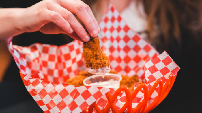 Red Food Paper: The Perfect Choice for Safe, Stylish, and Sustainable Food Wrapping