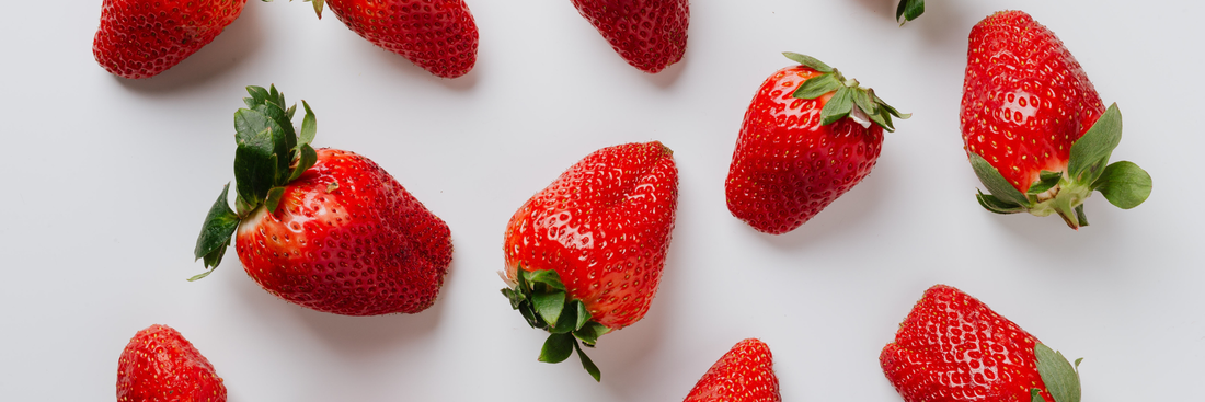 Strawberry Powder: Benefits, Uses, Nutrition & How to Choose the Best