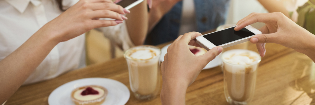 What Makes Customers Take Photos of Food And How Restaurants Can Leverage It