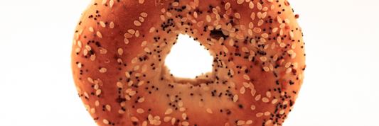 What is an Everything bagel? Why is it popular?