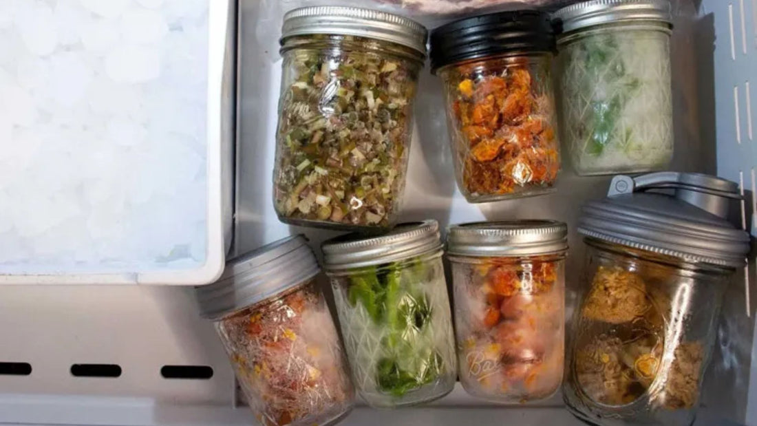 Is It Safe to Freeze Food in Glass jars? Types of Foods Can Freeze in Glass Jars